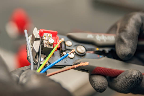 Best Commercial Electrician Services  in Little Cypress, TX